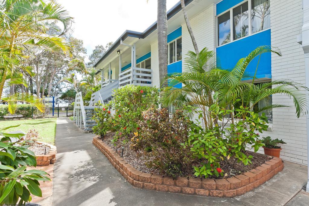 Silver Sands Apartments Hervey Bay Buitenkant foto