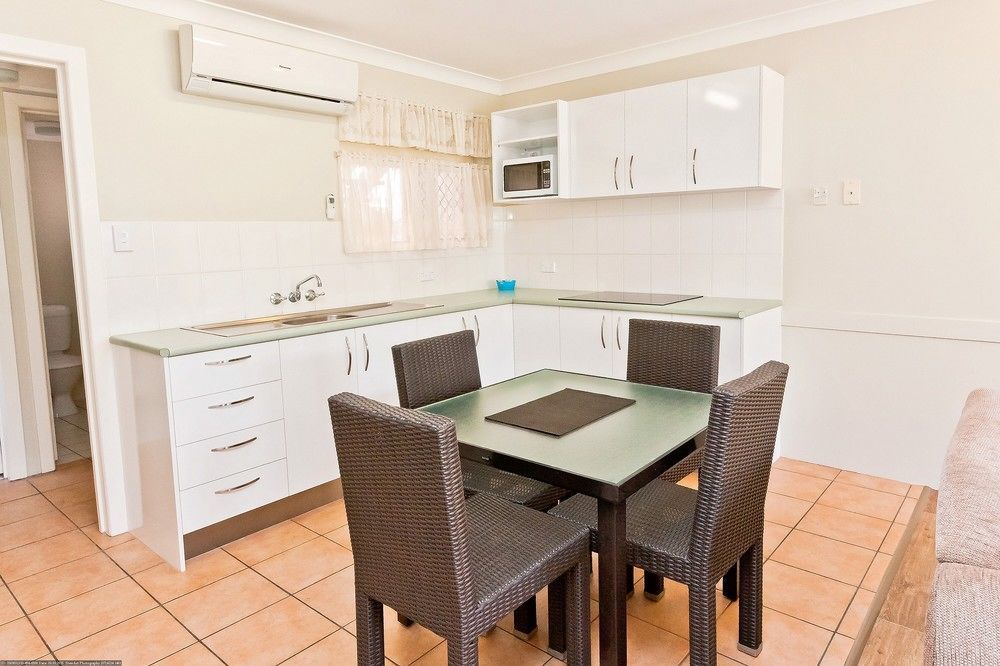 Silver Sands Apartments Hervey Bay Buitenkant foto